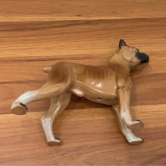 Vintage Unsigned Porcelain Ceramic Boxer Dog 7” Collectible Figurine - Picture 11 of 12